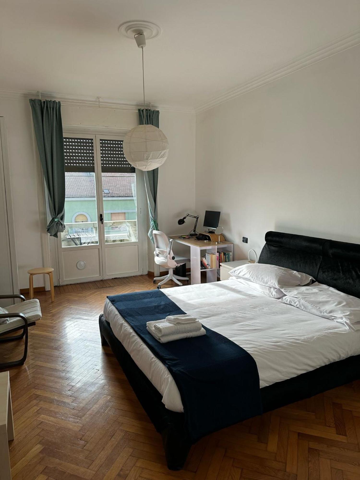 Trilocale Con Due Balconi A Isola Porta Nuova Apartment Milan Exterior photo