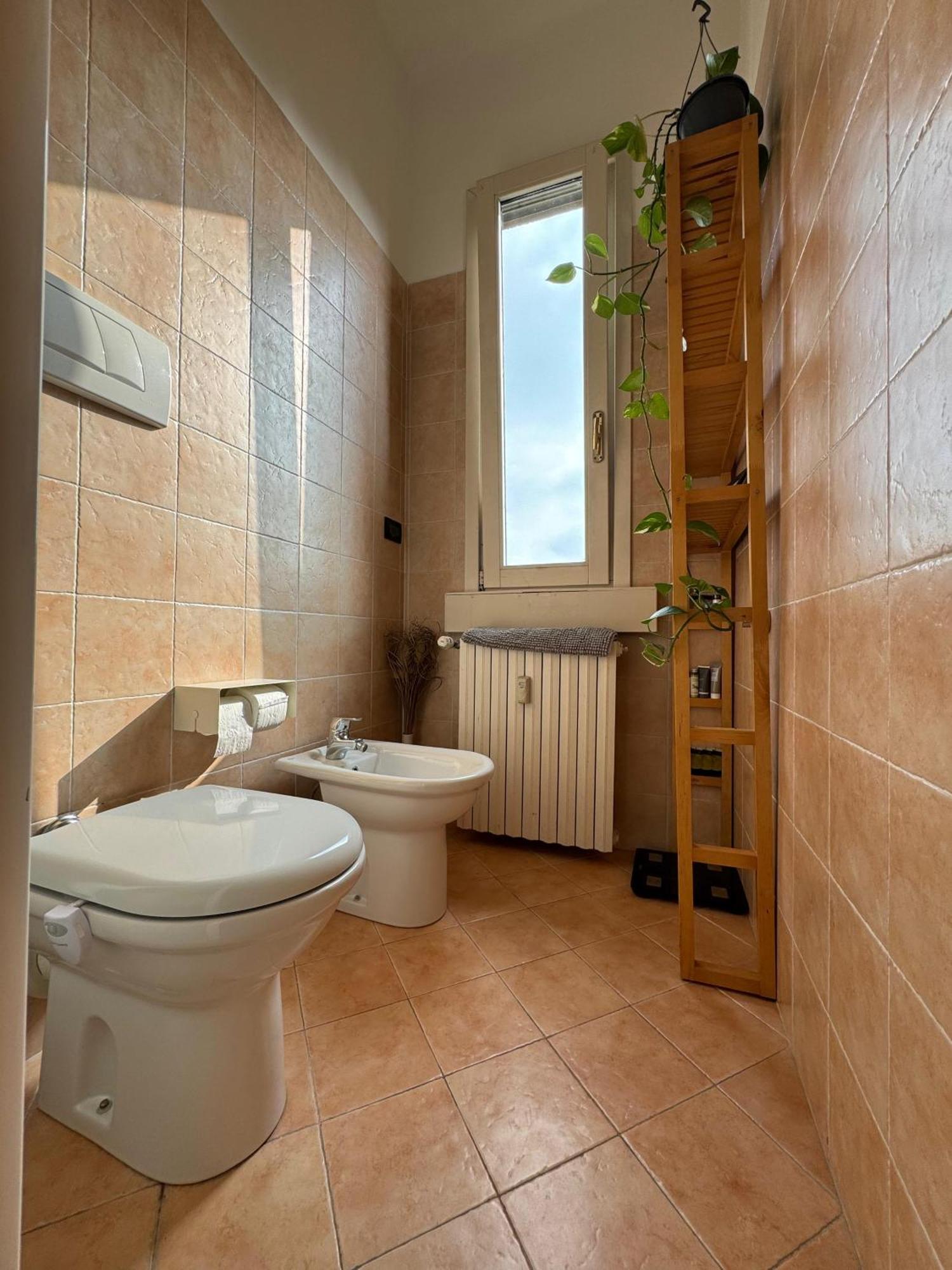 Trilocale Con Due Balconi A Isola Porta Nuova Apartment Milan Exterior photo